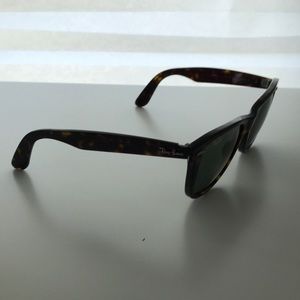Used rayban sunglasses